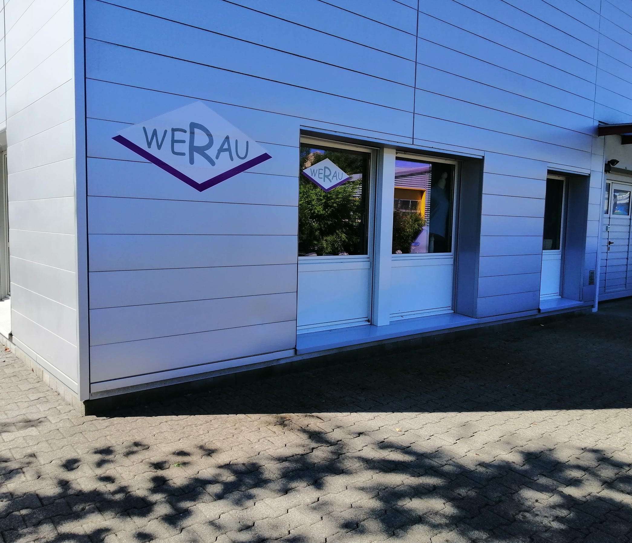 Kostenloses Stock Foto zu angebot, arrangieren, blau